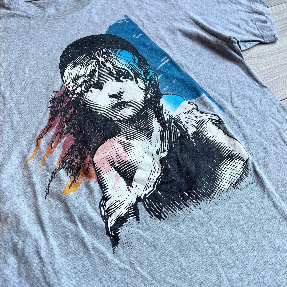Vintage Les Misérables T-Shirt